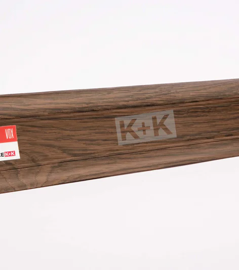 Obvodová soklová lišta plastová (pro PVC a vinyl) - 250cm