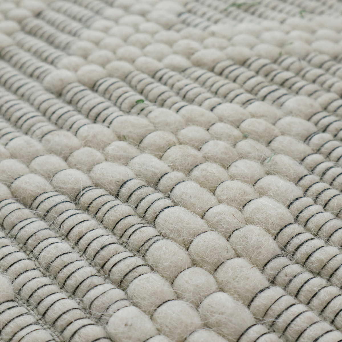 Kusový ručně tkaný koberec Woolen 5 White 4