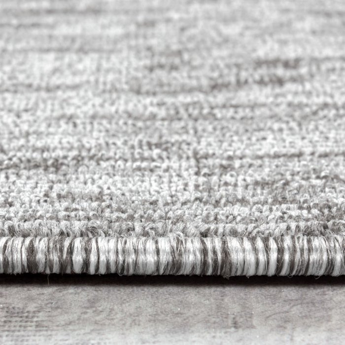 Kusový koberec Nizza 1800 lightgrey 4