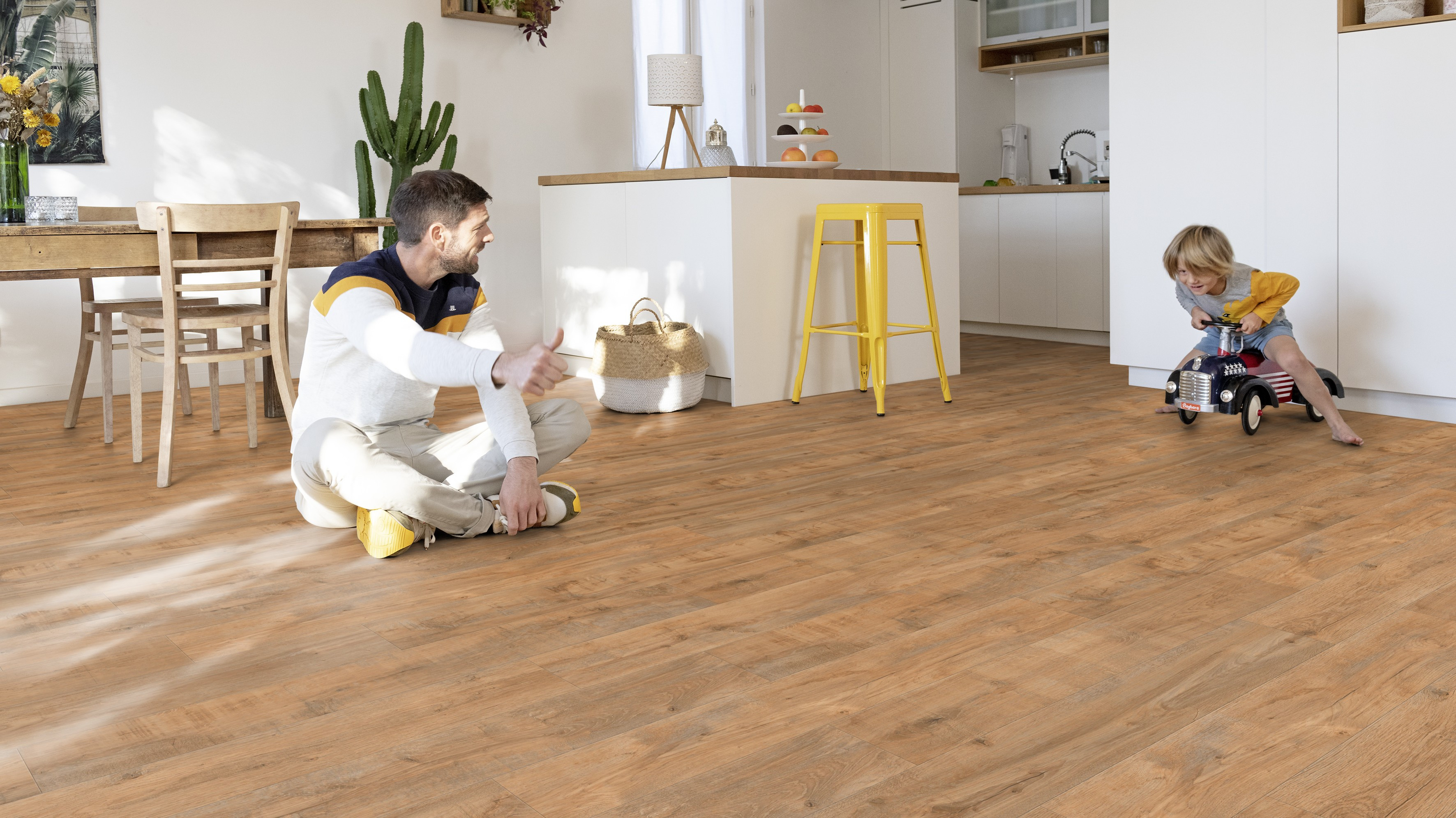 Vinylová podlaha lepená Creation 30 Savage Oak Honey 1709  - medový dub 184x1219 mm (obrázek 6)