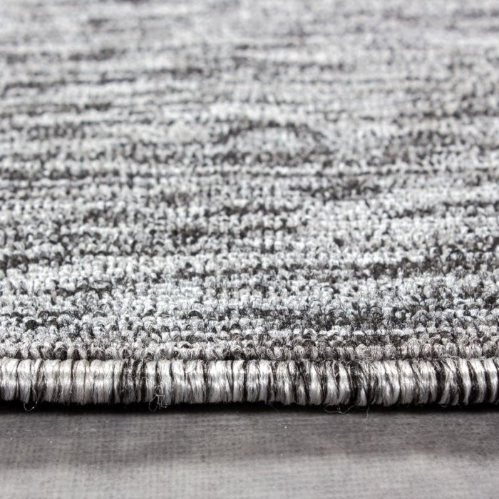 Kusový koberec Nizza 1800 grey 4