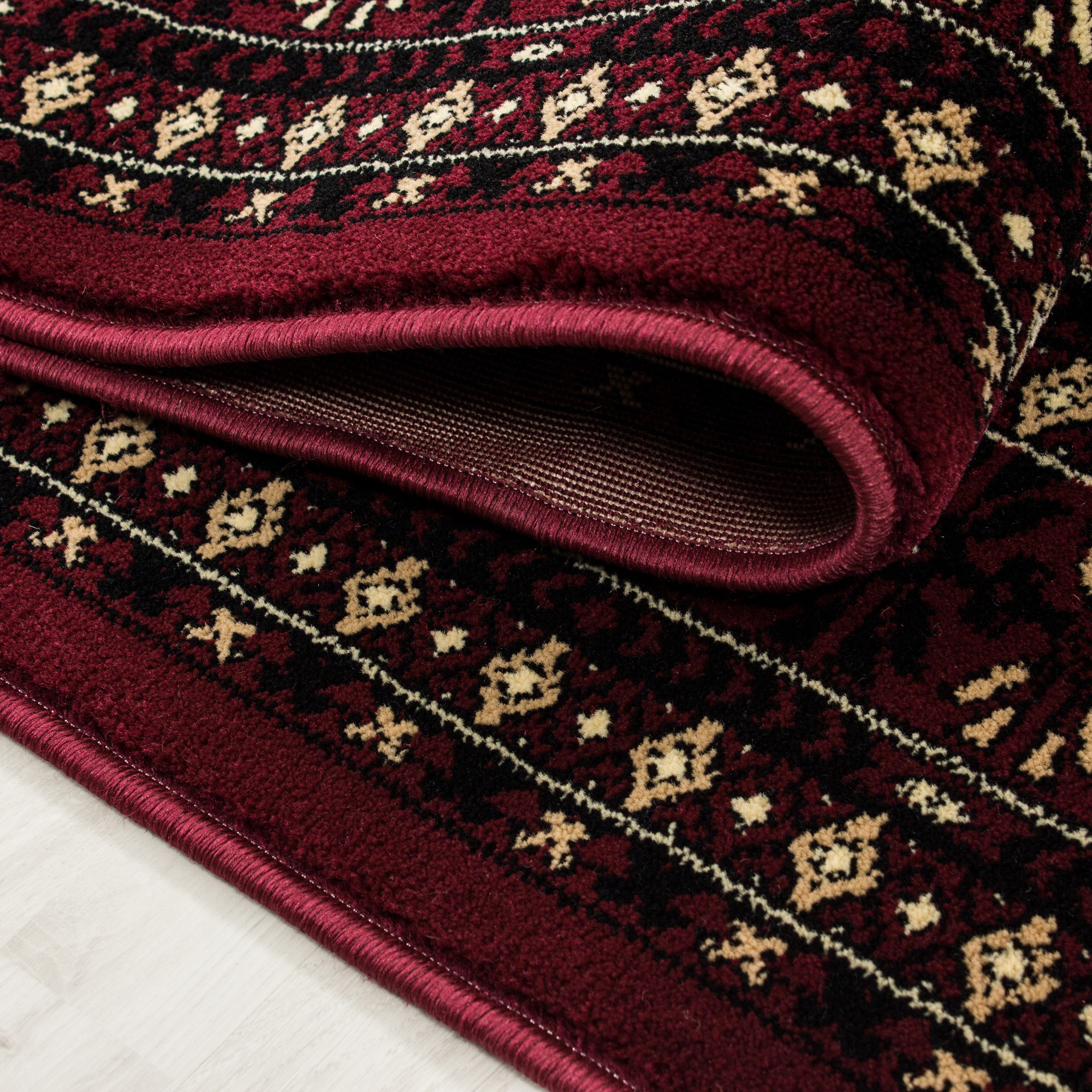 Kusový koberec Marrakesh 351 Red 5