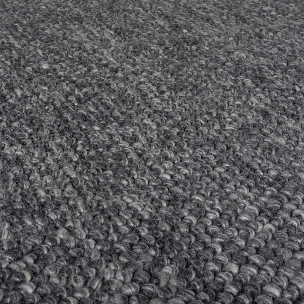 Kusový koberec Minerals Dark Grey 5