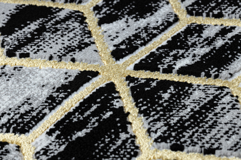 Běhoun Gloss 409A 82 3D cubes black/gold/grey 60x300 cm (obrázek 13)