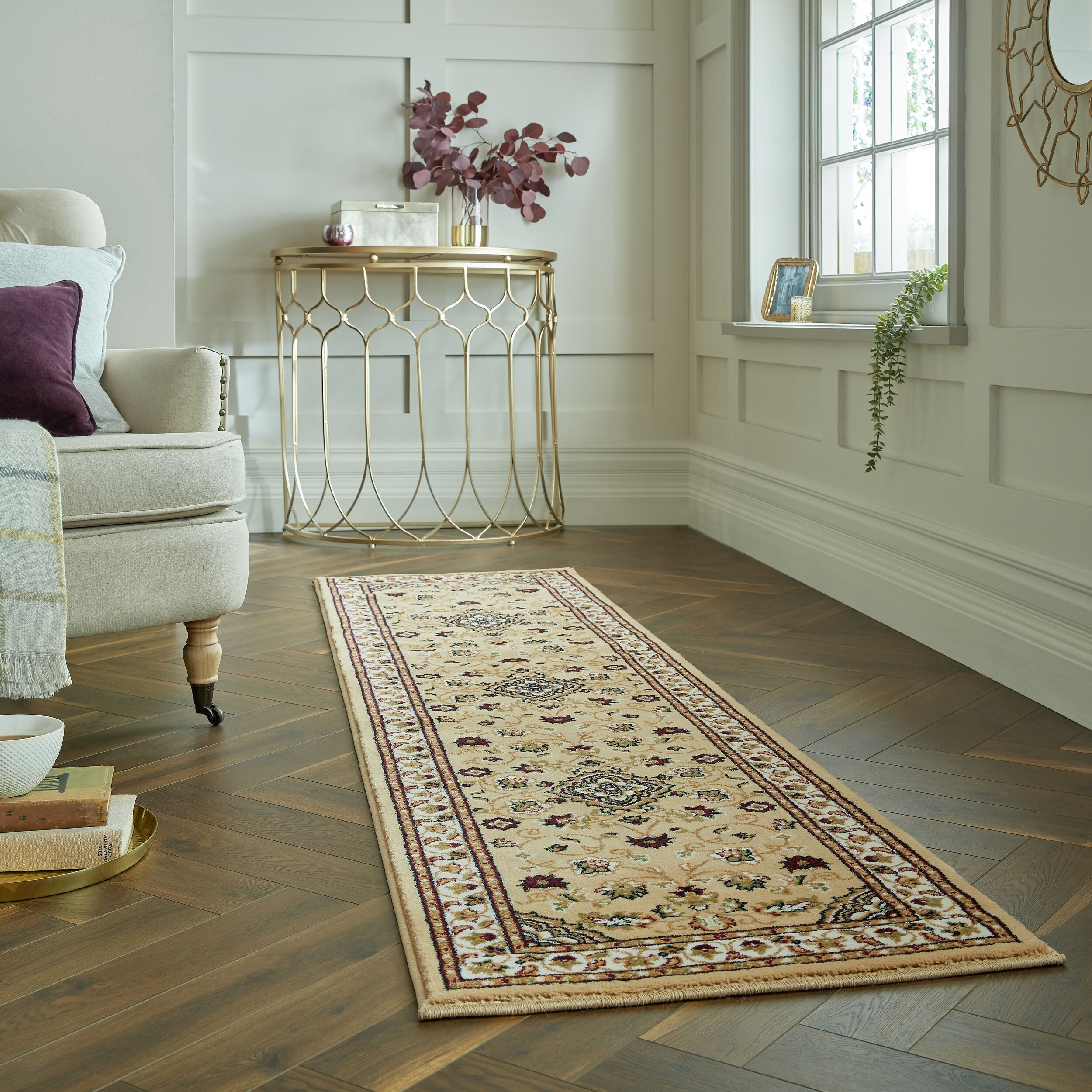 Běhoun Sincerity Royale Sherborne Beige 2