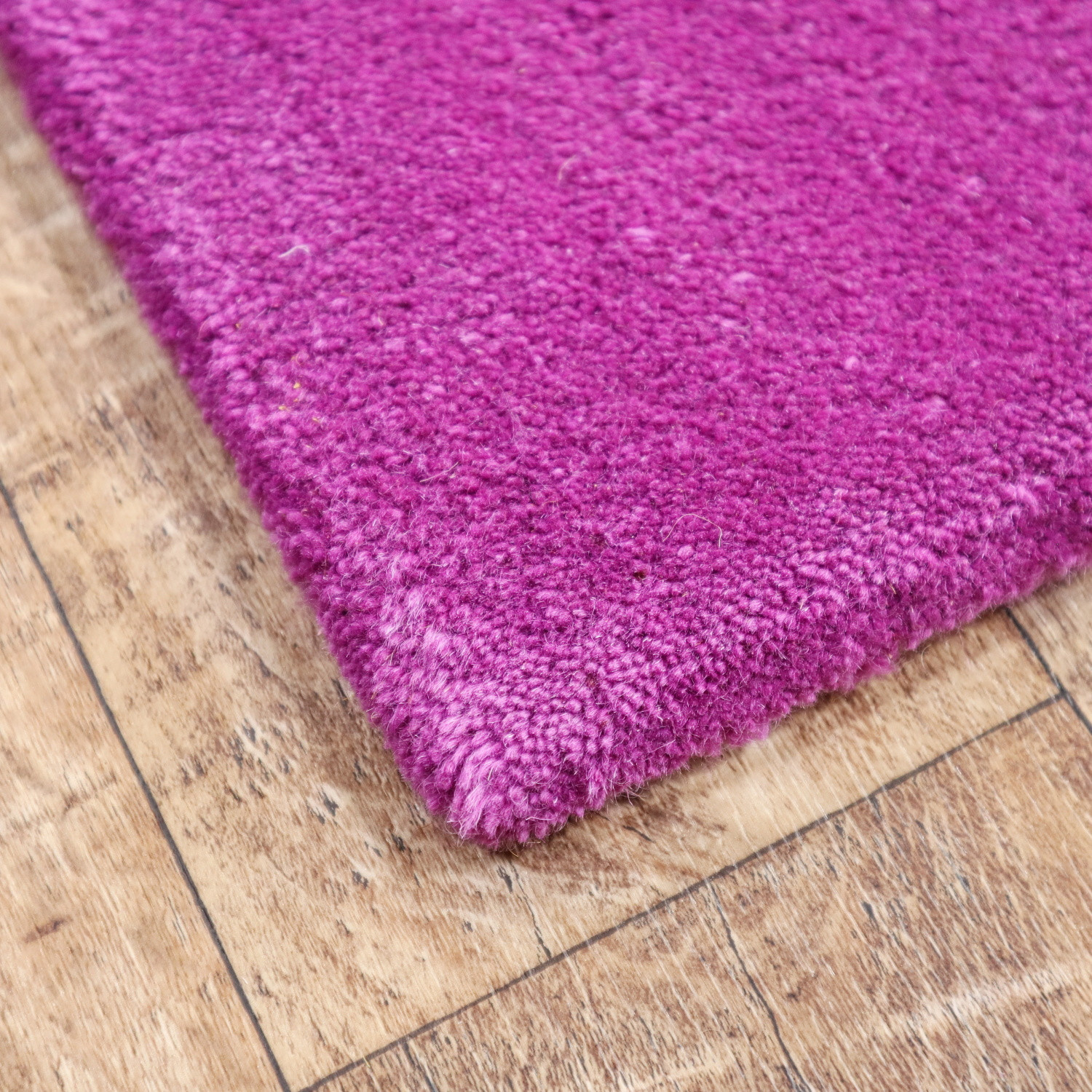 Ručně všívaný kusový koberec Asra wool lila 5