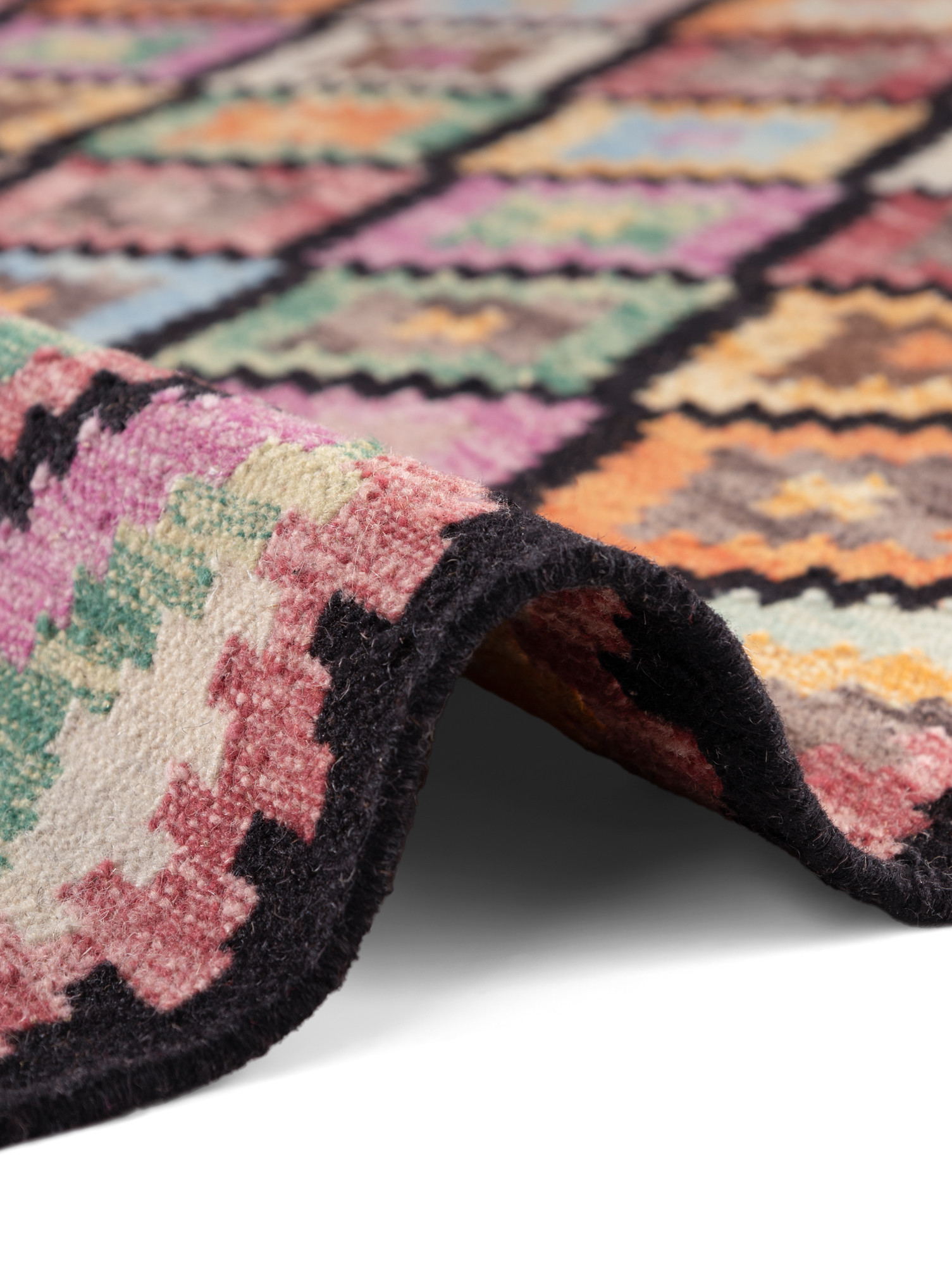 Kusový koberec Kamal Zara 106239 Multicolor 4