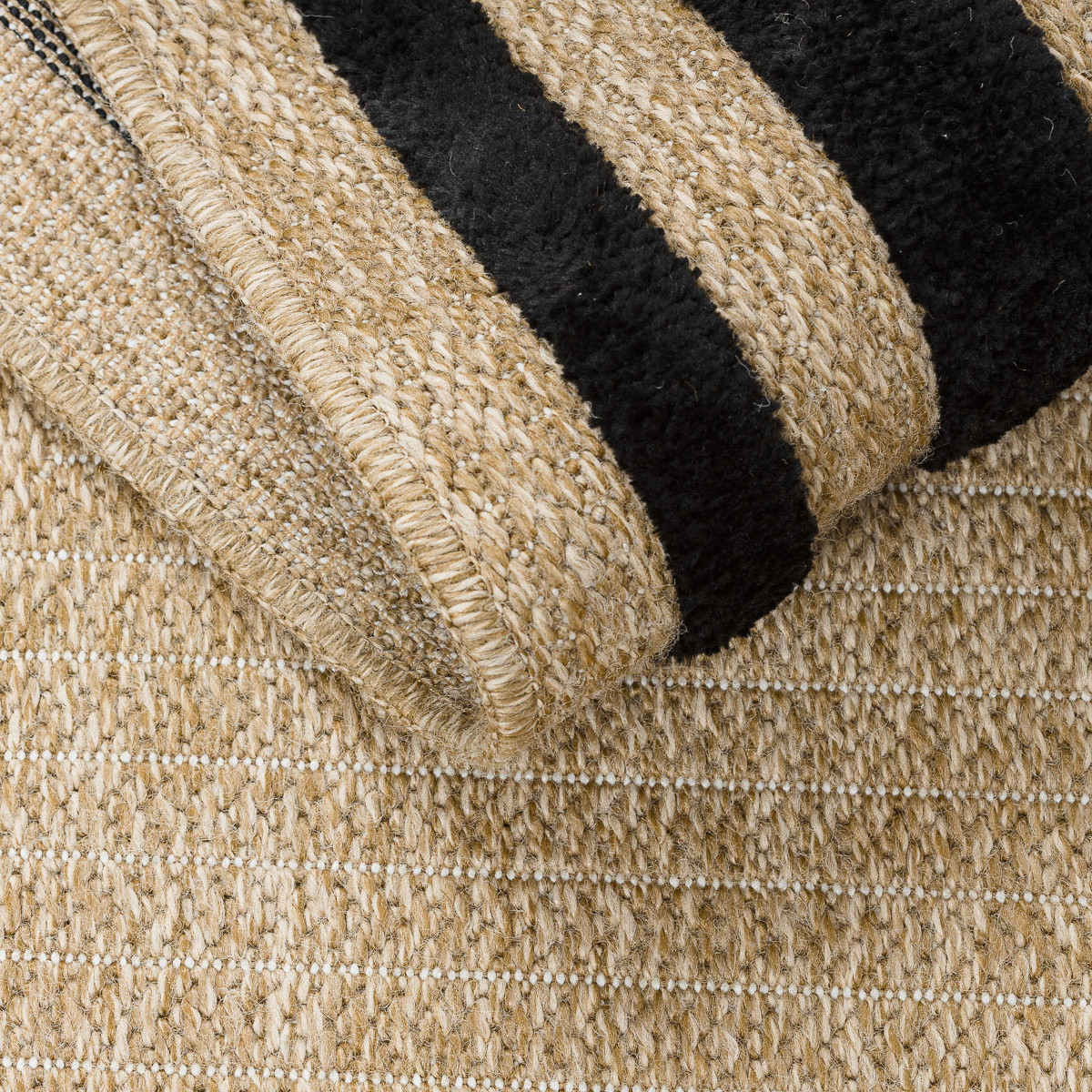 Kusový koberec Spark 0687 beige/black 160x220 cm (obrázek 10)