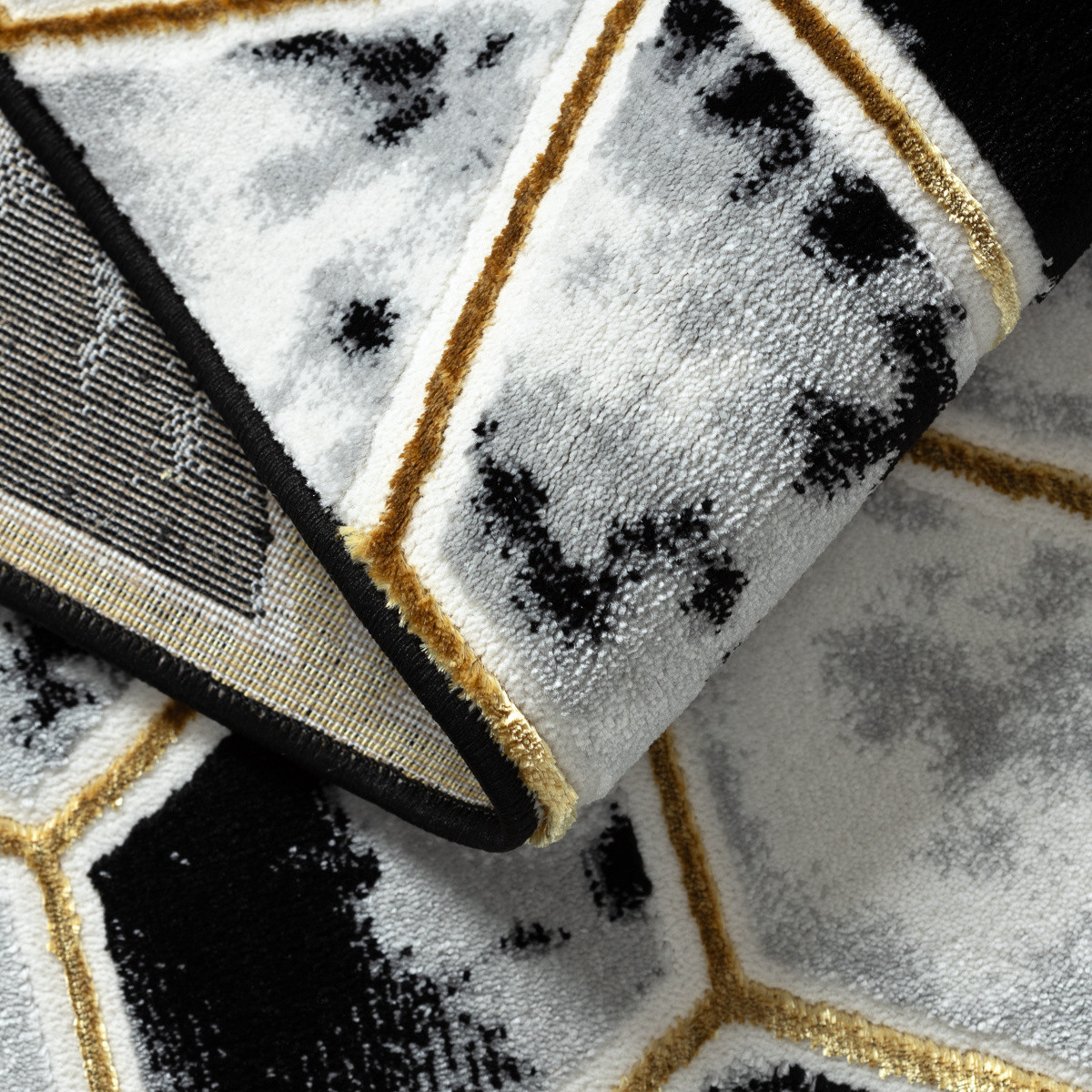 Kusový koberec Allure 1966 black/gold 80x150 cm (obrázek 11)