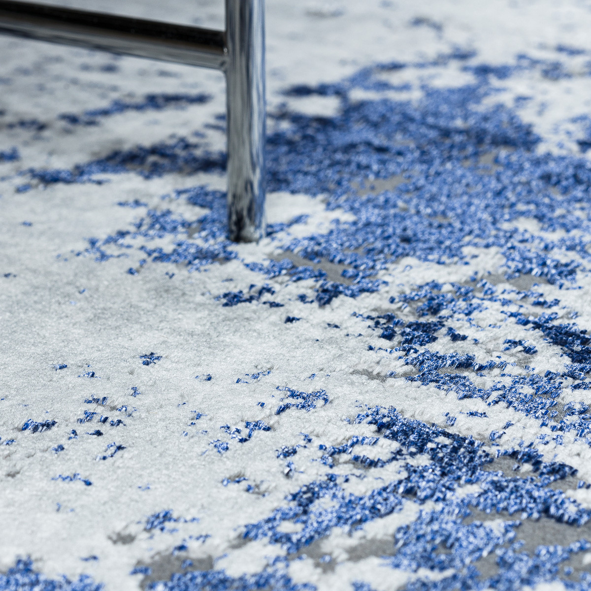 Kusový koberec Allure 1959 white/blue 80x150 cm (obrázek 6)