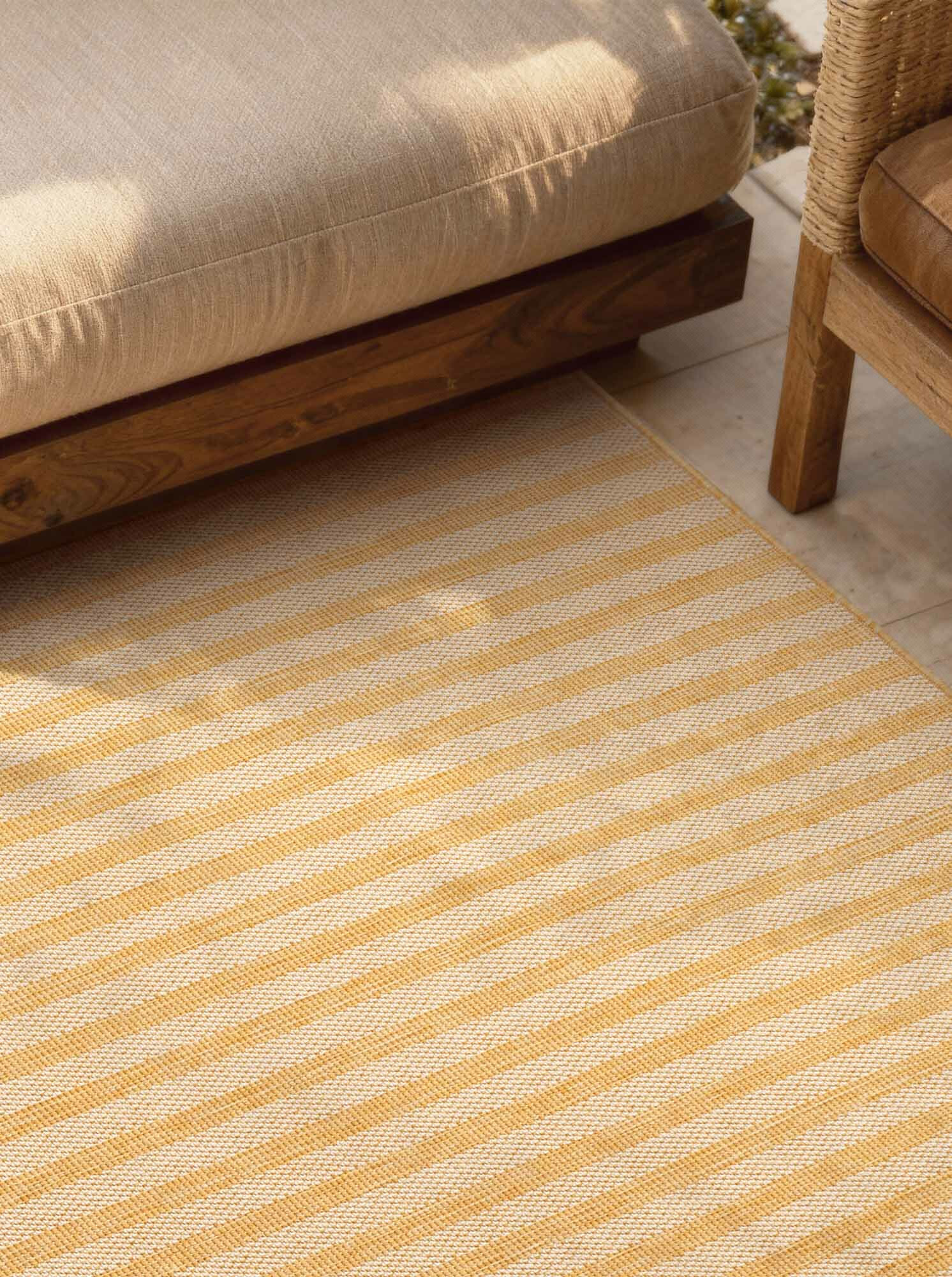 Kusový koberec Ted Baker Haringey 106395 Yellow White 120x170 cm (obrázek 9)