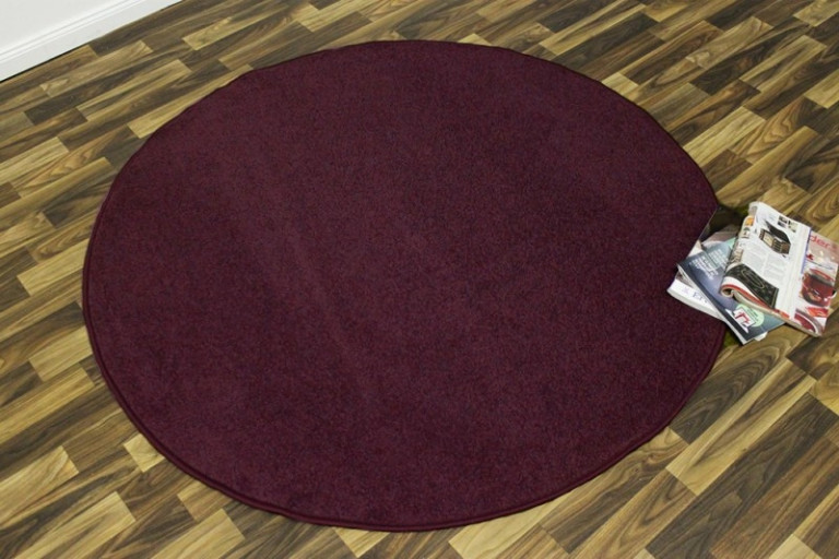 Kusový koberec Nasty 102368 Blackberry kruh