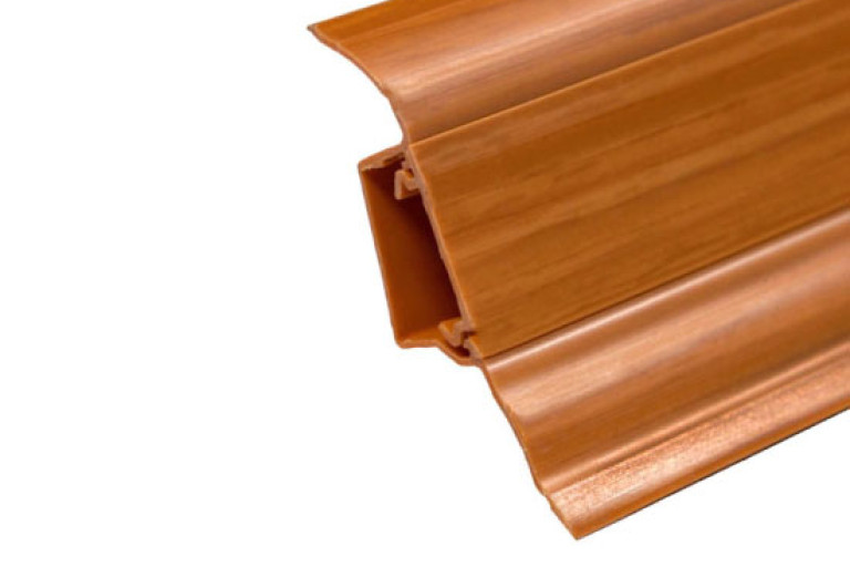 Obvodová soklová lišta plastová Döllken SLK 50 - W 138 Třešeň (pro PVC a vinyl) - 250cm