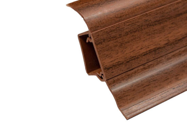 Obvodová soklová lišta plastová Döllken SLK 50 - W 139 Ořech (pro PVC a vinyl) - 250cm