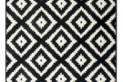 Kusový koberec Hamla 105477 Black Cream