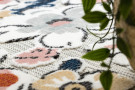 Kusový koberec Botanic 65239 flowers grey – na ven i na doma