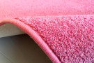 Kusový růžový koberec Eton