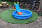 Umělý travní koberec venkovní KRUH - NEPRODEJNE