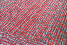 Kobercový čtverec Coral Lines 60380 Bitumen 50x50 cm
