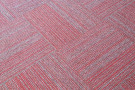 Kobercový čtverec Coral Lines 60380 Bitumen 50x50 cm